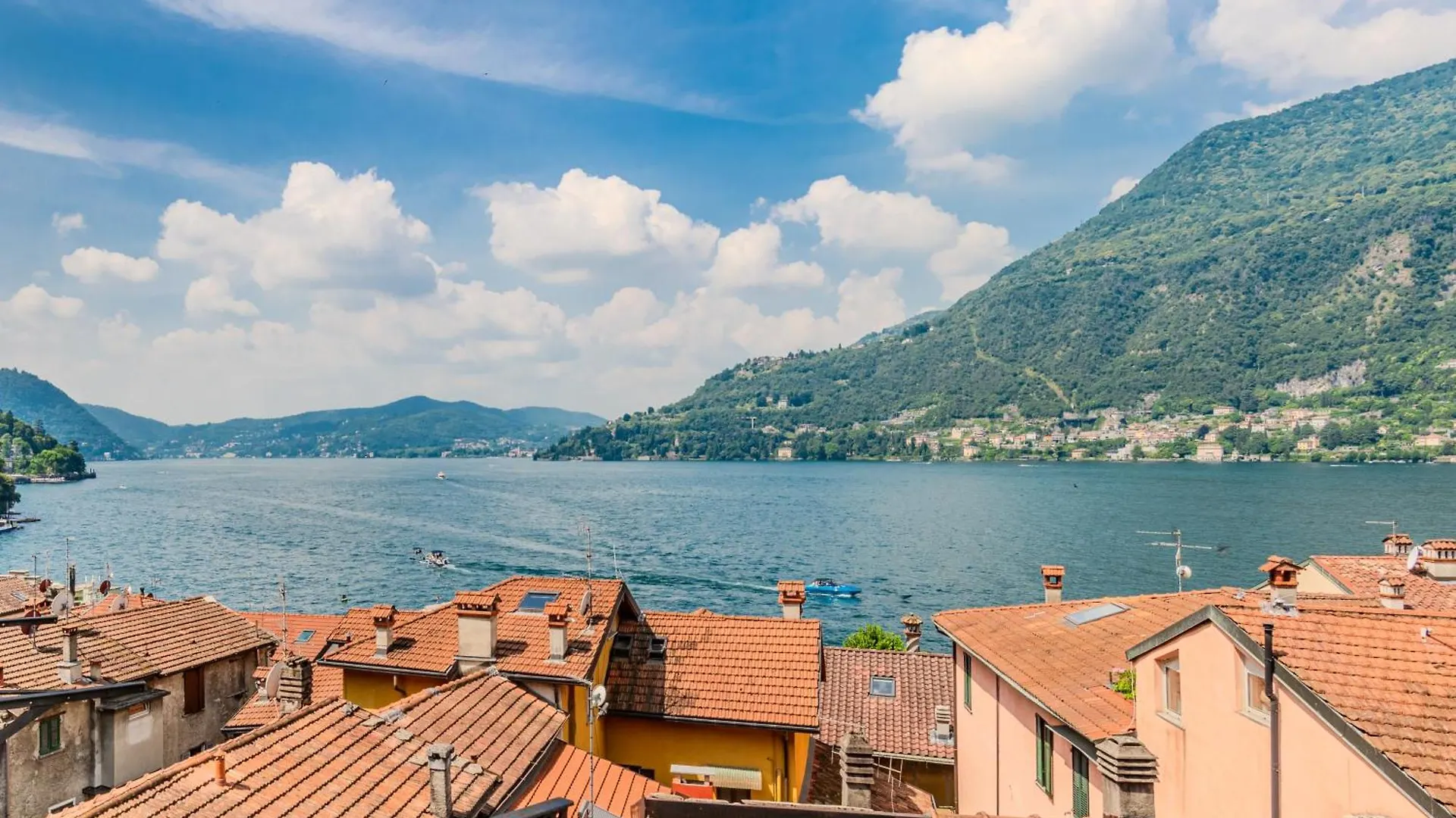 The Best View Apartment Torno